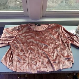 rose pink cropped t shirt